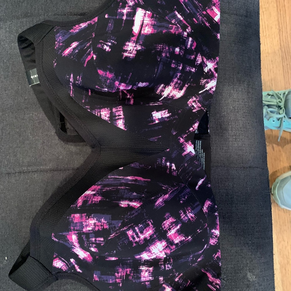 Torrid Underwire sports bra